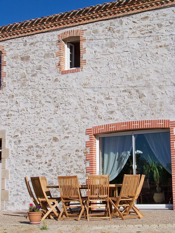 Bed and Breakfast La Genoise Tillieres Экстерьер фото